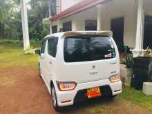 https://riyasewana.com/uploads/suzuki-stingray-23949244953.jpg