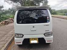 https://riyasewana.com/uploads/suzuki-stingray-261812494582.jpg
