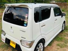 https://riyasewana.com/uploads/suzuki-stingray-2915240124252.jpg