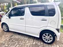 https://riyasewana.com/uploads/suzuki-stingray-2922200422032.jpg