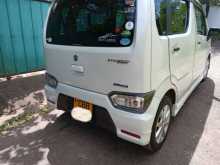 https://riyasewana.com/uploads/suzuki-stringray-51438174543.jpg