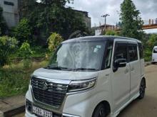 Suzuki Spacia Custom Xs 2018 Car