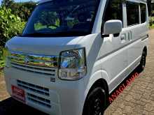 https://riyasewana.com/uploads/suzuki-suzuki-301523454012.jpg