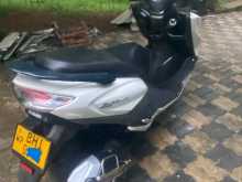 https://riyasewana.com/uploads/suzuki-suzuki-burgman-151927171692.jpg