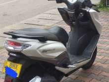 https://riyasewana.com/uploads/suzuki-suzuki-burgman-269204313224.jpg