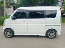 https://riyasewana.com/uploads/suzuki-suzuki-every-2015-2317011312884.jpg