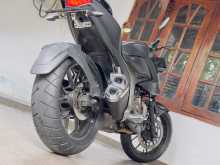 https://riyasewana.com/uploads/suzuki-suzuki-gixxer-2212574913262.jpg