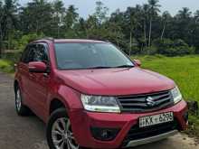 Suzuki Grand Vitara VVT 2013 SUV