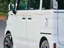 https://riyasewana.com/uploads/suzuki-suzuki-spacia-2018-321222012644.jpg