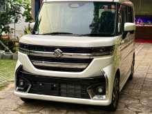 Suzuki Spacia Custom 2023 Car