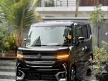 https://riyasewana.com/uploads/suzuki-suzuki-spacia-258152022222.jpg