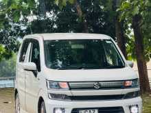 https://riyasewana.com/uploads/suzuki-suzuki-wagon-2018-204400212282.jpg