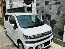 Suzuki WAGON R FZ PREMIUM 2018 Car