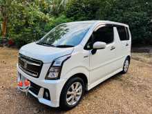 https://riyasewana.com/uploads/suzuki-suzuki-wagon-2018-57325112574.jpg