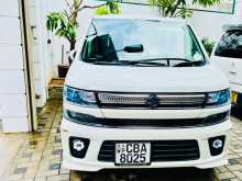 Suzuki WAGON R FZ PREMIUM 2018 Car