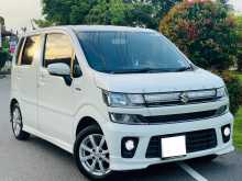 Suzuki WAGON R FZ PREMIUM 2018 Car