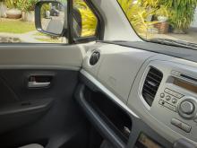 https://riyasewana.com/uploads/suzuki-suzuki-wagonr-1711142517273.jpg