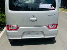 https://riyasewana.com/uploads/suzuki-suzuki-wagonr-2023-39055813003.jpg