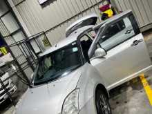 Suzuki Swift 2010 Car