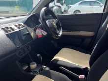 https://riyasewana.com/uploads/suzuki-swift-2005-2515530912952.jpg