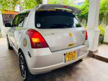Suzuki Swift 2005 Car