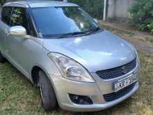 Suzuki Swift 2011 Car