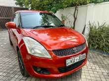 Suzuki Swift 2012 Car