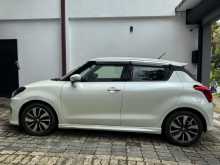 https://riyasewana.com/uploads/suzuki-swift-2020-122475912673.jpg