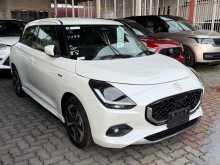 Suzuki Swift MZ 2024 Car