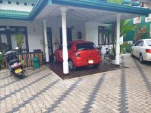 https://riyasewana.com/uploads/suzuki-swift-2219343317086.jpg
