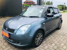 Suzuki SWIFT 2004 Car