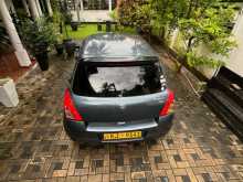 Suzuki Swift 2010 Car