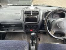 https://riyasewana.com/uploads/suzuki-swift-4703036544.jpg