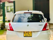 Suzuki Swift 2012 Car