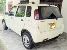 https://riyasewana.com/uploads/suzuki-swift-center-2004-1212480312064.jpg