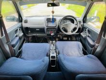 https://riyasewana.com/uploads/suzuki-swift-center-2919350617155.jpg