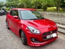 Suzuki Swift Hybrid RS 2018 Car