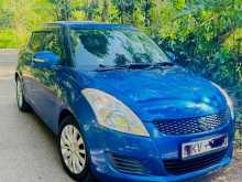 Suzuki Swift Japan ZC72 2012 Car