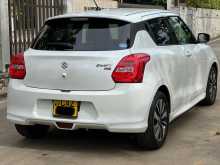 https://riyasewana.com/uploads/suzuki-swift-rs-2017-1818072812174.jpg