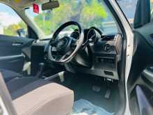https://riyasewana.com/uploads/suzuki-swift-rs-2017-413482712553.jpg