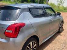 https://riyasewana.com/uploads/suzuki-swift-turbo-2017-720393712332.jpg