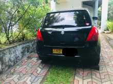 https://riyasewana.com/uploads/suzuki-swift-vxi-2005-2021024112802.jpg