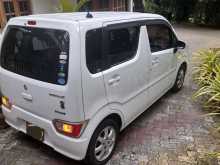 https://riyasewana.com/uploads/suzuki-swift-wagon-121030434262.jpg