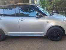 Suzuki Swift ZXI 2007 Car