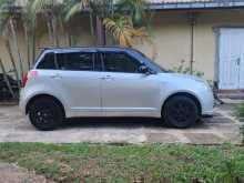 Suzuki Swift ZXI 2007 Car