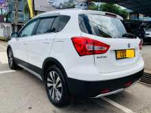 https://riyasewana.com/uploads/suzuki-sx4-s-cross-5123410232.jpg