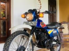 Suzuki TS185 2000 Motorbike