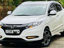 https://riyasewana.com/uploads/suzuki-vezel-orange-61007414952.jpg