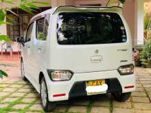 https://riyasewana.com/uploads/suzuki-wagan-r-2017-1622420212032.jpg