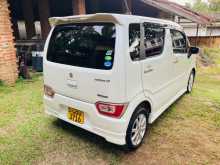 https://riyasewana.com/uploads/suzuki-wagan-r-2017-1921592812524.jpg